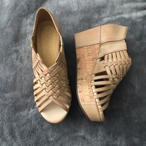 Chocolat Blu tan wedges